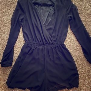 Express v neck romper black